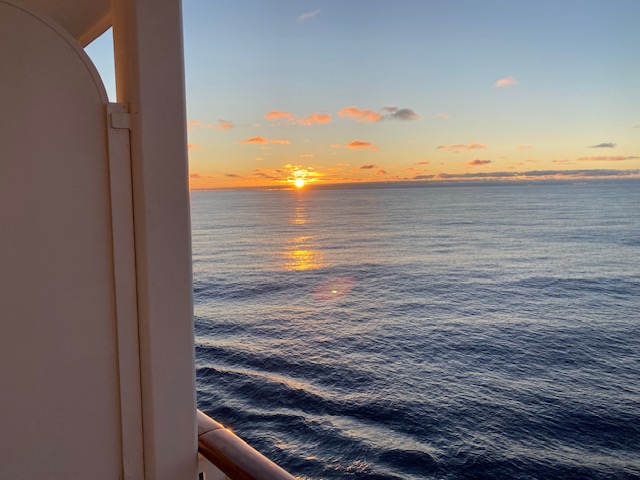 msc kreuzfahrt sonnenaufgang von der kabine
