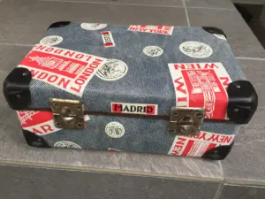 Kleiner Reisekoffer blau