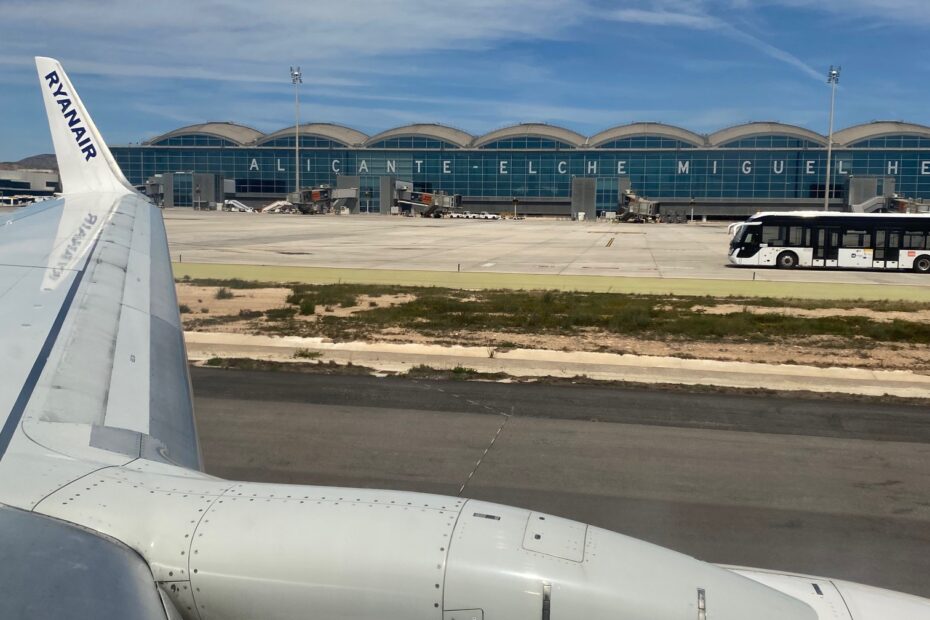 alicante von salzburg mit ryanair