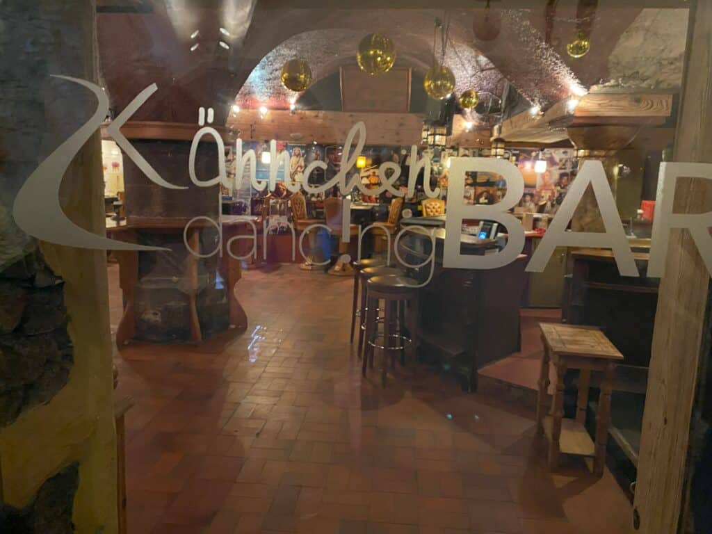 hotel klosterbräu seefeld kännchen nightclub